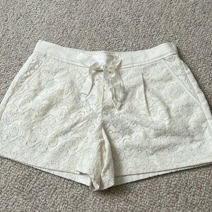 NWT Ann Taylor LOFT Lace Shorts!